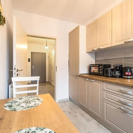 Apartament Smarald Brașov Exterior foto