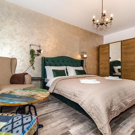 Apartament Smarald Brașov Exterior foto
