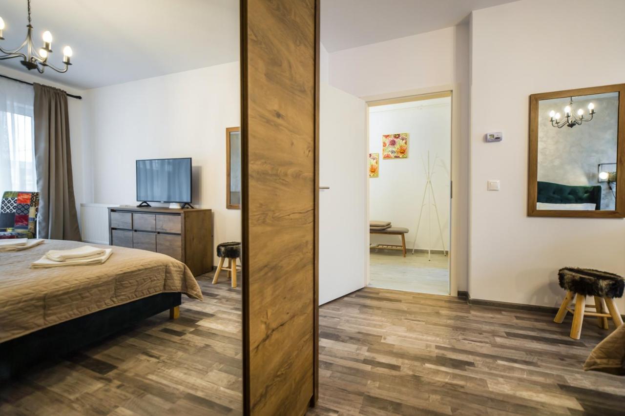 Apartament Smarald Brașov Exterior foto